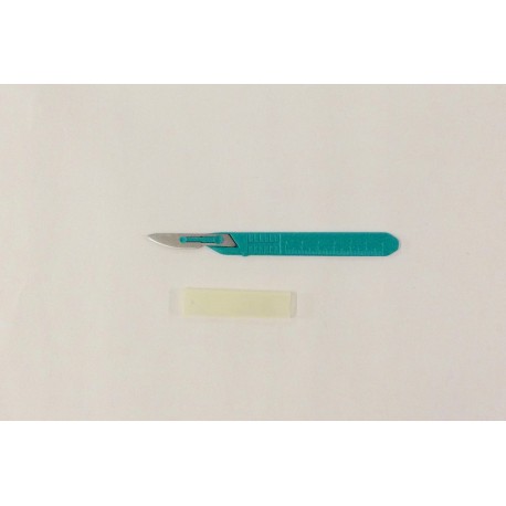 Couteau de chirurgien plastique